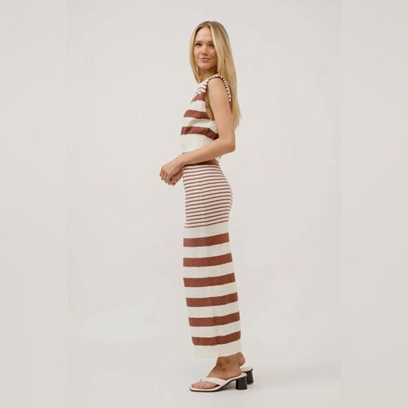 085. KNITTED STRIPE SET- CROP TOP AND MIDI SKIRT - Picture 4 of 6